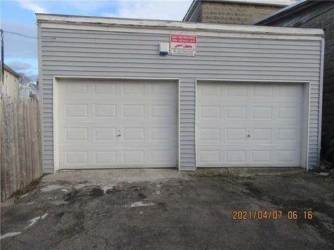 48 Parker St, Woonsocket, RI 02895 photo 3