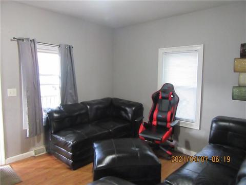 48 Parker St, Woonsocket, RI 02895 photo 8