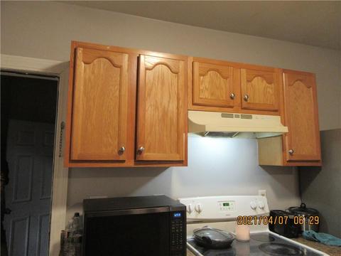 48 Parker St, Woonsocket, RI 02895 photo 10