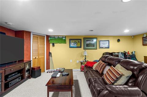 150 Lancaster Ave, Warwick, RI 02886 photo 28