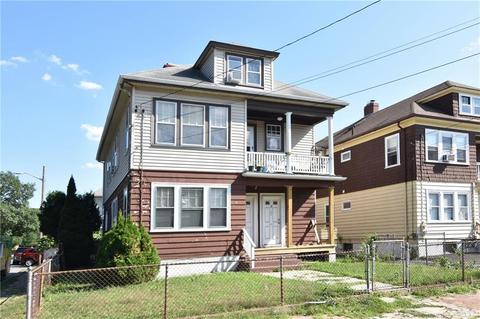 35 Donelson St, Providence, RI 02908