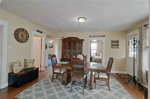 180 Bailey St, Woonsocket, RI 02895 photo 3