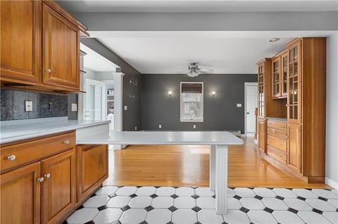 154 Saint Barnabe St, Woonsocket, RI 02895 photo 5