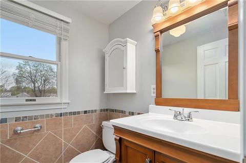 154 Saint Barnabe St, Woonsocket, RI 02895 photo 23