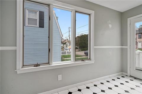 154 Saint Barnabe St, Woonsocket, RI 02895 photo 4