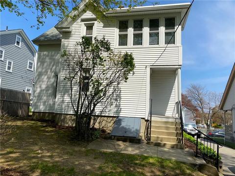 75 Vine St, Woonsocket, RI 02895 photo 23