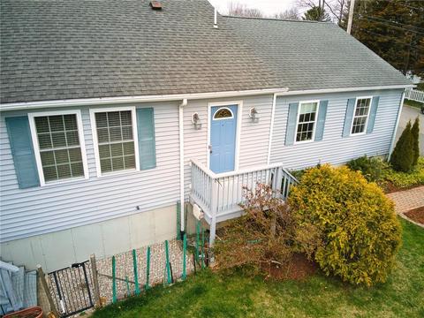 2 River View St, Warren, RI 02885 photo 2