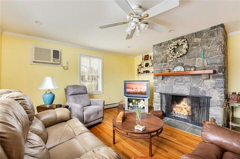 2 River View St, Warren, RI 02885 photo 13