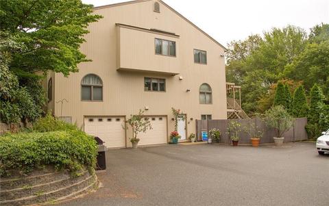 780 Centerville Rd, Warwick, RI 02886 photo 4