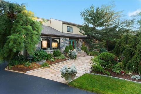 780 Centerville Rd, Warwick, RI 02886 photo 2