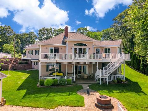 655 Camp Dixie Rd, Burrillville, RI 02859 photo 4