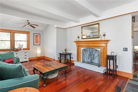 56 Lippitt Ave, Warwick, RI 02889 photo 5