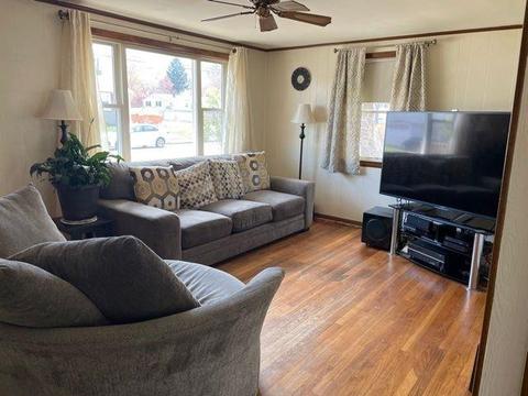 19 Grant Dr, Coventry, RI 02816 photo 2