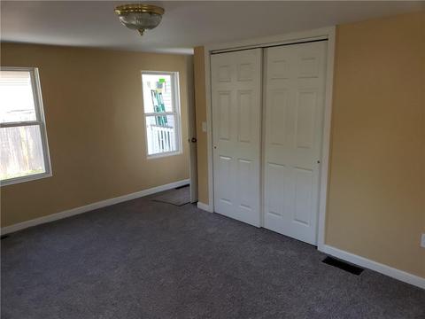 48 Fuller St, Warwick, RI 02889 photo 6