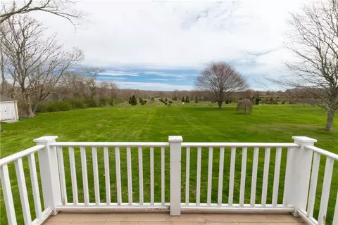 104 Willow Ave, Little Compton, RI 02837 photo 14