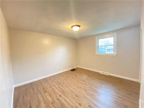 9 Sefton Ave, Warwick, RI 02889 photo 9