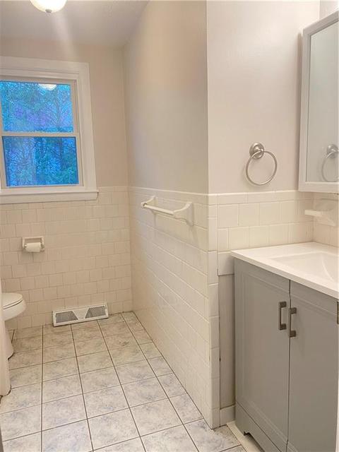9 Sefton Ave, Warwick, RI 02889 photo 10