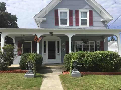 1005 Park Ave, Woonsocket, RI 02895 photo 1
