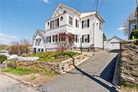 76 Thomas St, Woonsocket, RI 02895 photo 1