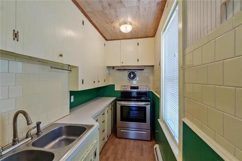 76 Thomas St, Woonsocket, RI 02895 photo 6