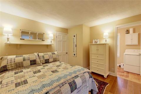 43 Everett Ave, Bristol, RI 02809 photo 21