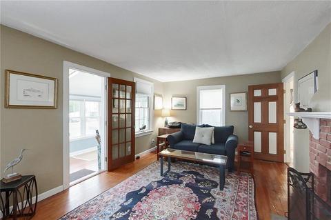 43 Everett Ave, Bristol, RI 02809 photo 12