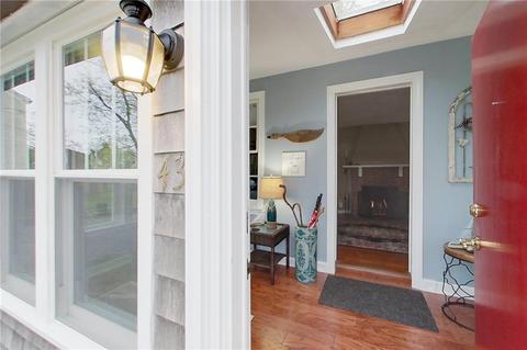 43 Everett Ave, Bristol, RI 02809 photo 6