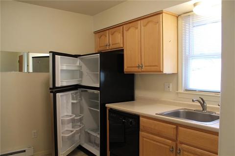 13 Crestview Dr #A, Westerly, RI 02891 photo 3