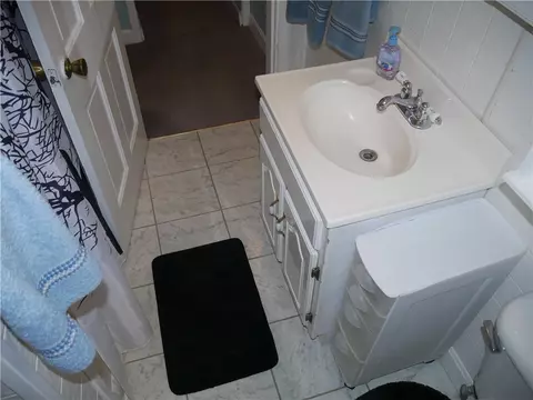 560 Sandy Ln, Warwick, RI 02889 photo 25
