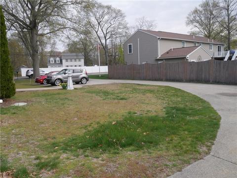 560 Sandy Ln, Warwick, RI 02889 photo 30