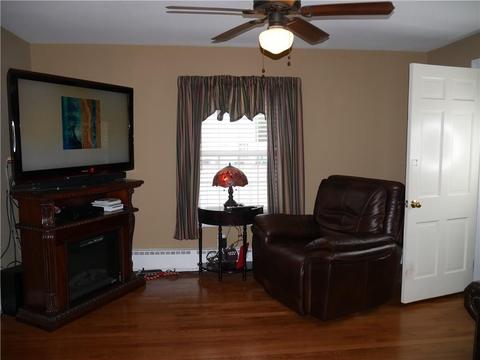 560 Sandy Ln, Warwick, RI 02889 photo 12