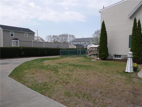 560 Sandy Ln, Warwick, RI 02889 photo 28