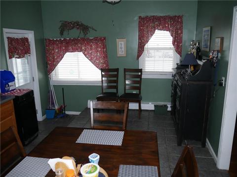 560 Sandy Ln, Warwick, RI 02889 photo 10