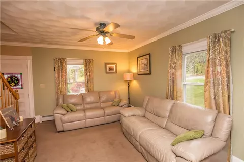 31 Cooper Hill Rd, Mapleville, RI 02839 photo 16