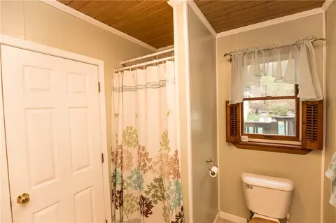 31 Cooper Hill Rd, Mapleville, RI 02839 photo 23