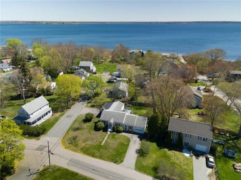 82 Ocean Ave, Warwick, RI 02889 photo 2