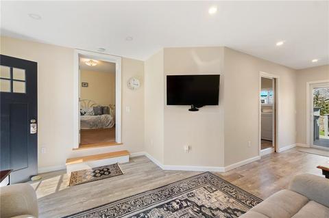82 Ocean Ave, Warwick, RI 02889 photo 28