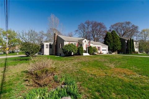 82 Ocean Ave, Warwick, RI 02889 photo 5