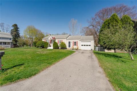 82 Ocean Ave, Warwick, RI 02889 photo 6