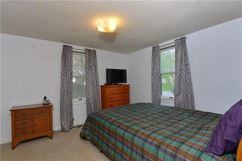 124 Bartlett Dr, Warwick, RI 02886 photo 18