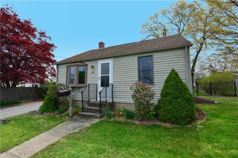 124 Bartlett Dr, Warwick, RI 02886 photo 36