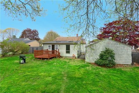 124 Bartlett Dr, Warwick, RI 02886 photo 32