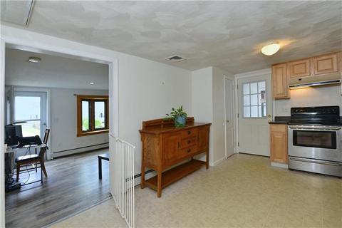 124 Bartlett Dr, Warwick, RI 02886 photo 12