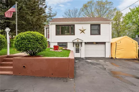 43 Lydia Ave, Woonsocket, RI 02895 photo 1