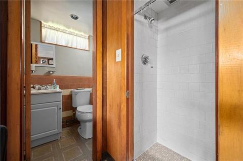 43 Lydia Ave, Woonsocket, RI 02895 photo 15