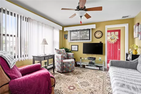 43 Lydia Ave, Woonsocket, RI 02895 photo 7