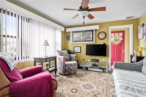 43 Lydia Ave, Woonsocket, RI 02895 photo 7