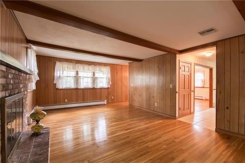 30 Maple St, Warren, RI 02885 photo 9
