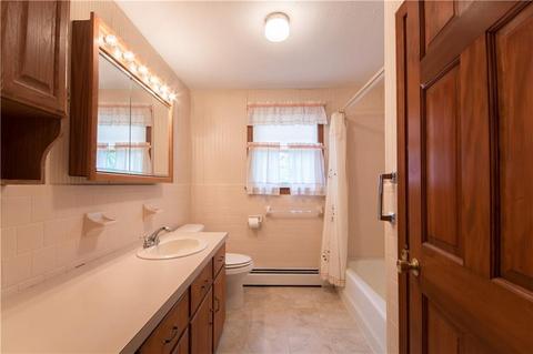 30 Maple St, Warren, RI 02885 photo 22