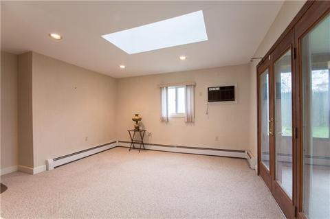 30 Maple St, Warren, RI 02885 photo 16